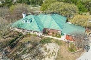 featured image of 266 Slaughter Ln