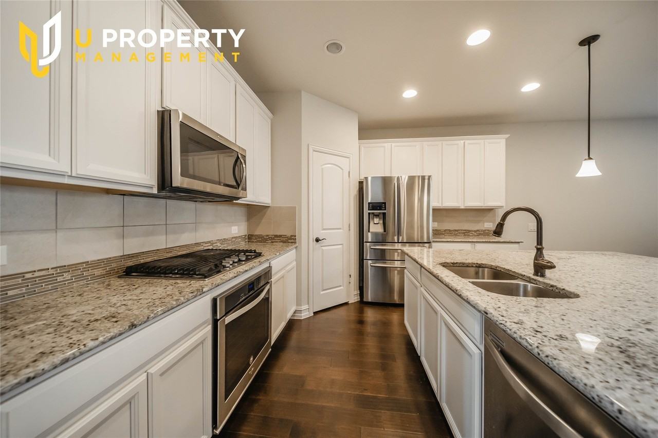 814 Birdie Dr - Photo 7 of 38