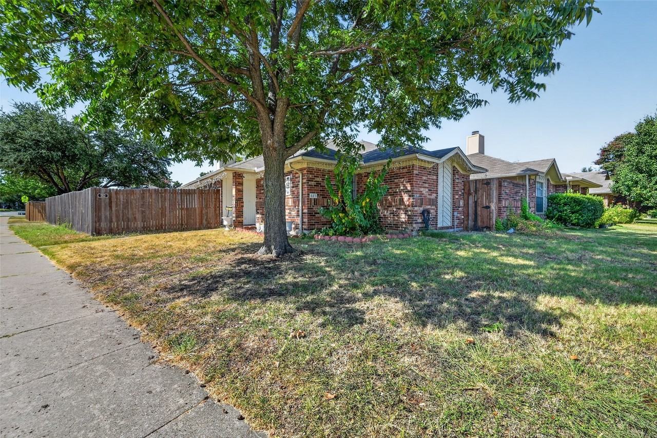 583 Kirkland Dr - Photo 4 of 27