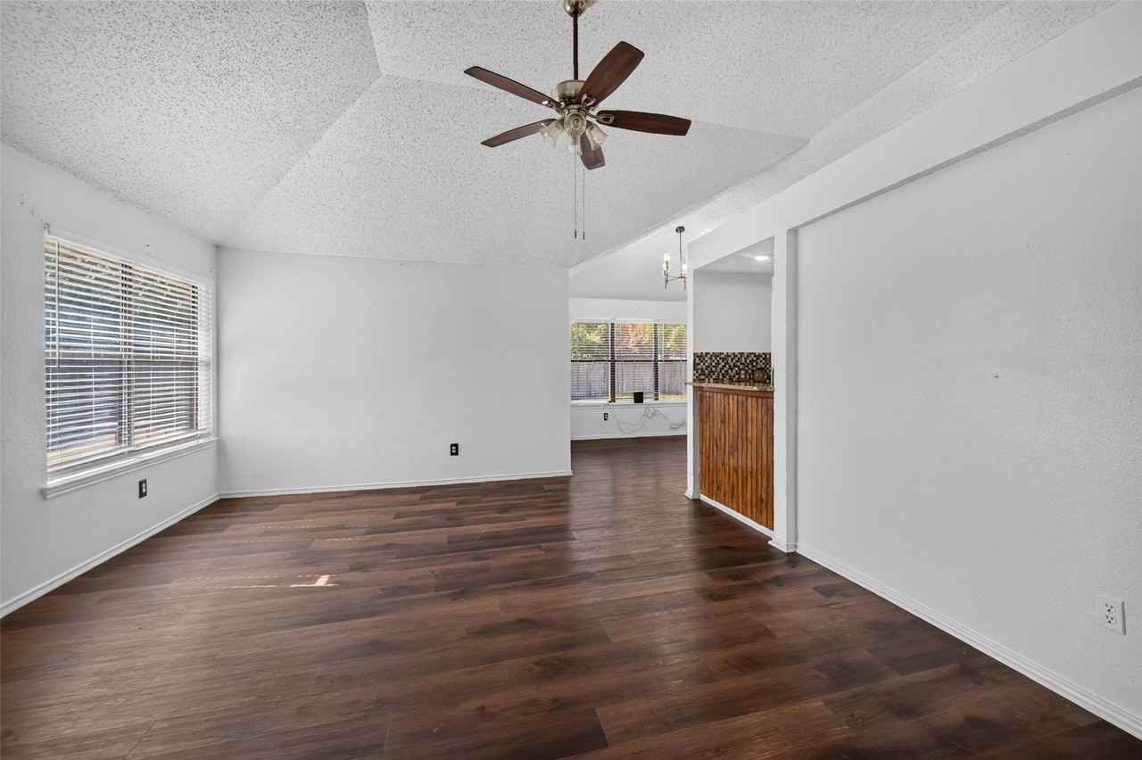 583 Kirkland Dr - Photo 7 of 27