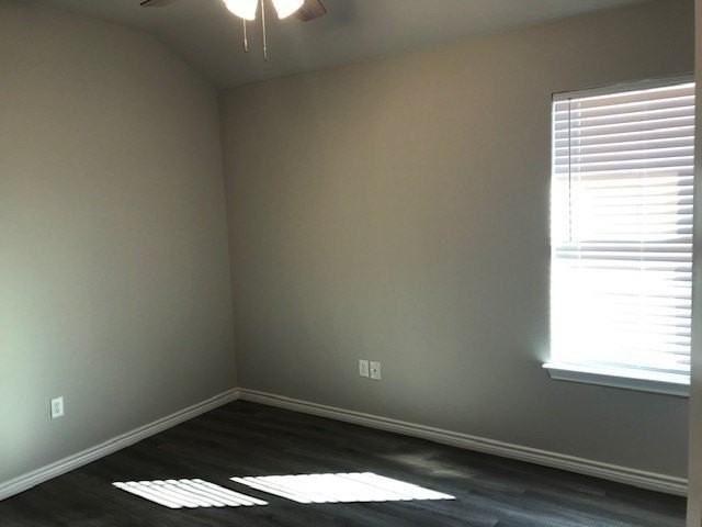6045 Jennings Dr - Photo 3 of 22
