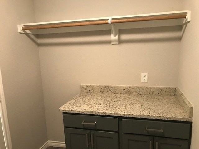 6045 Jennings Dr - Photo 5 of 22