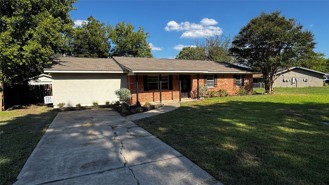 3515 Kings Cir - Photo 1 of 1