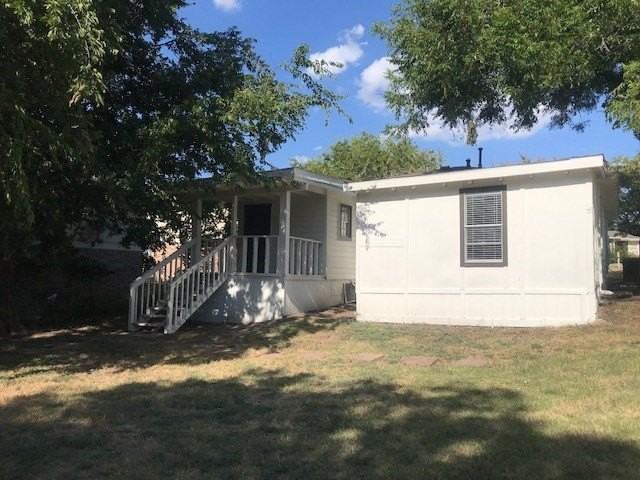 204 S Church St - Photo 3 of 12