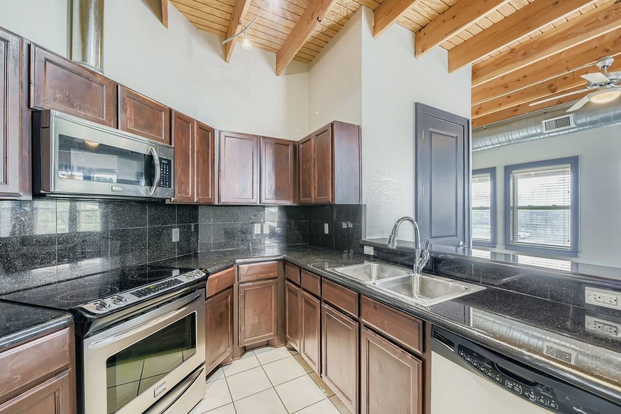 928 Lipscomb St #206 - Photo 4 of 12