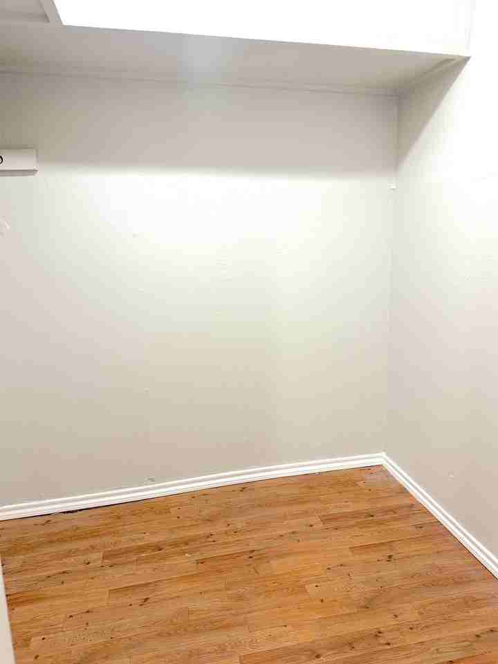 2416 Graham St - Photo 5 of 7