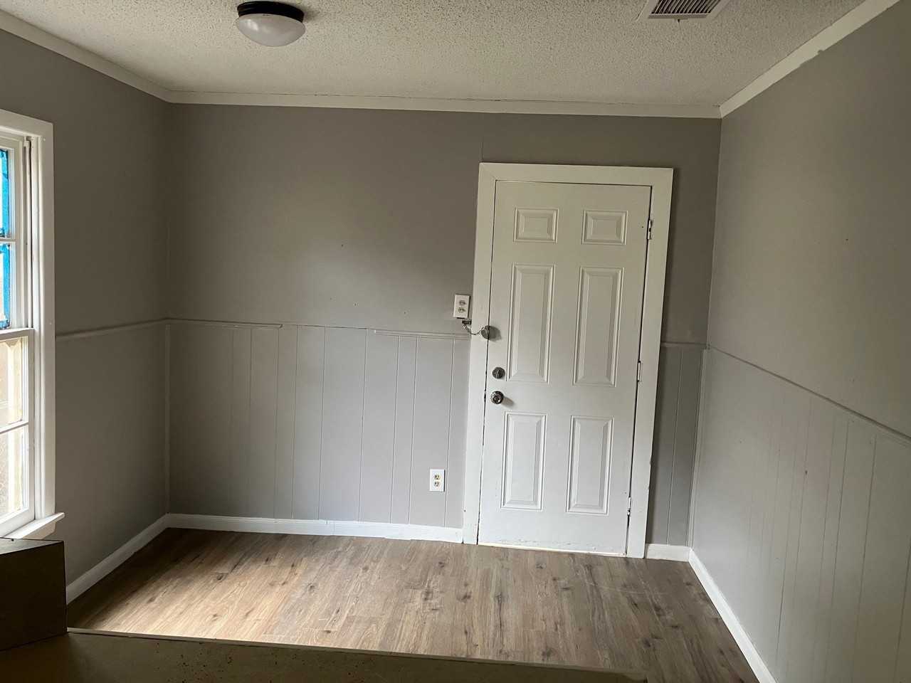 4017 Gordon St - Photo 5 of 8