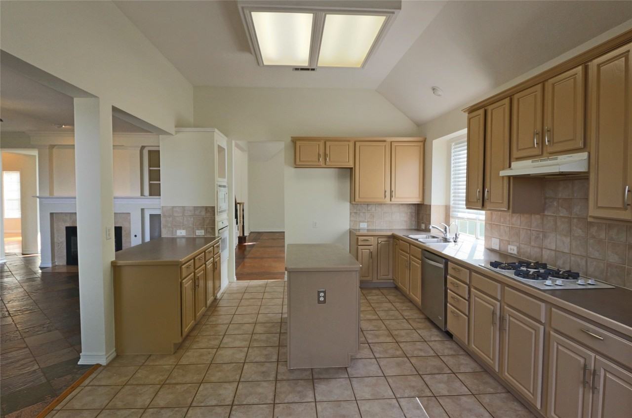 11405 Prestige Dr - Photo 6 of 23