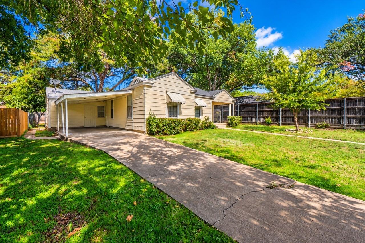 6454 Greenway Rd - Photo 4 of 27