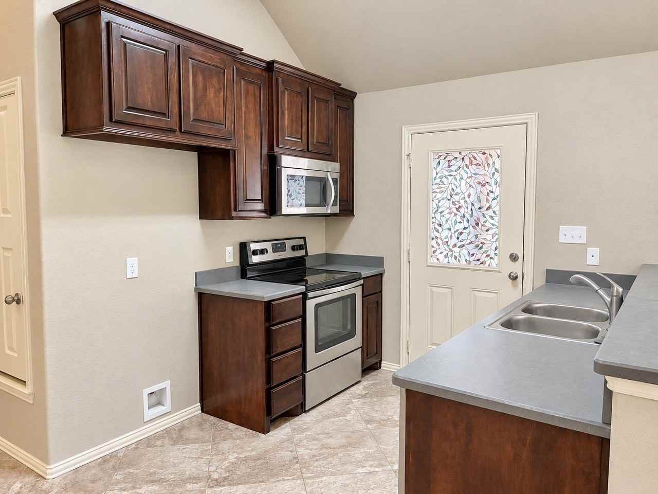 503 Mountain View Trl - Photo 3 of 8