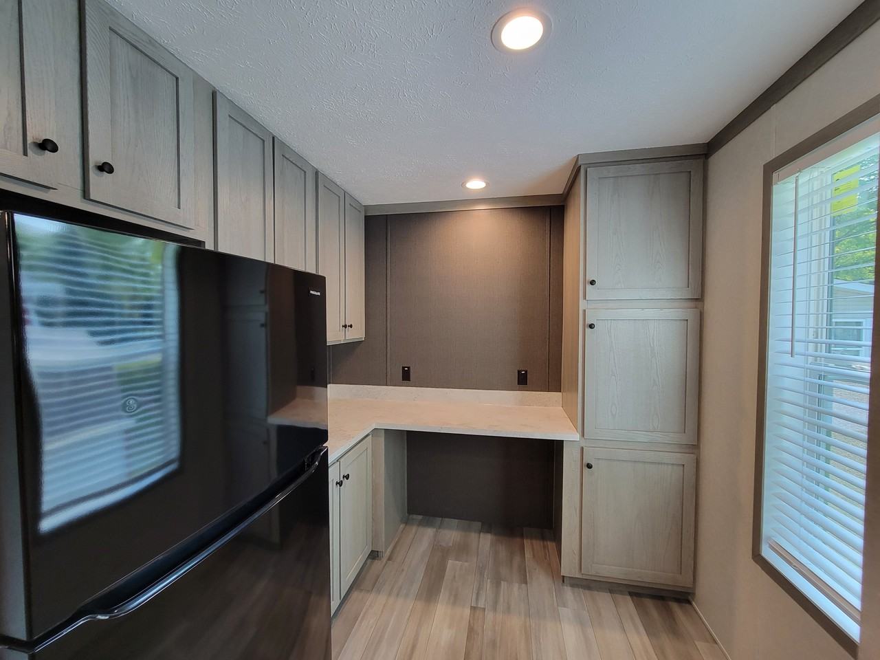9715 Marina Cir #300 - Photo 4 of 15