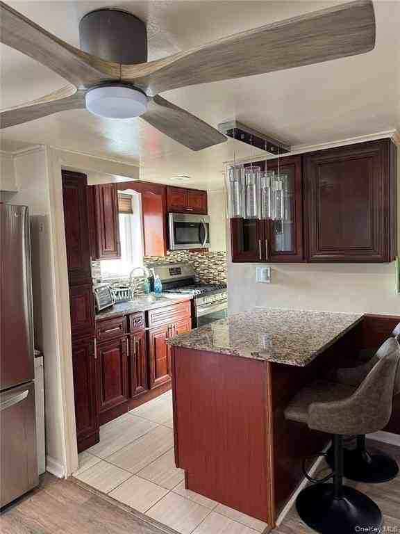 29 Sedgwick Ave - Photo 5 of 8