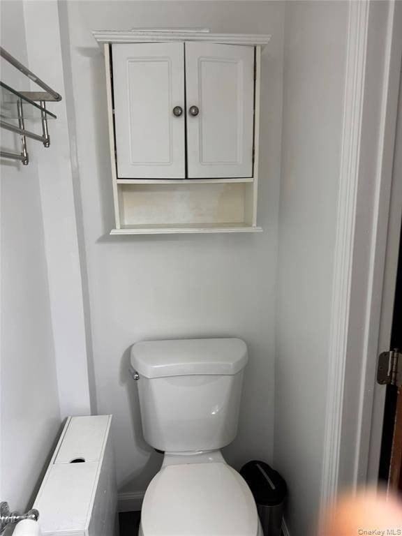 29 Sedgwick Ave - Photo 7 of 8