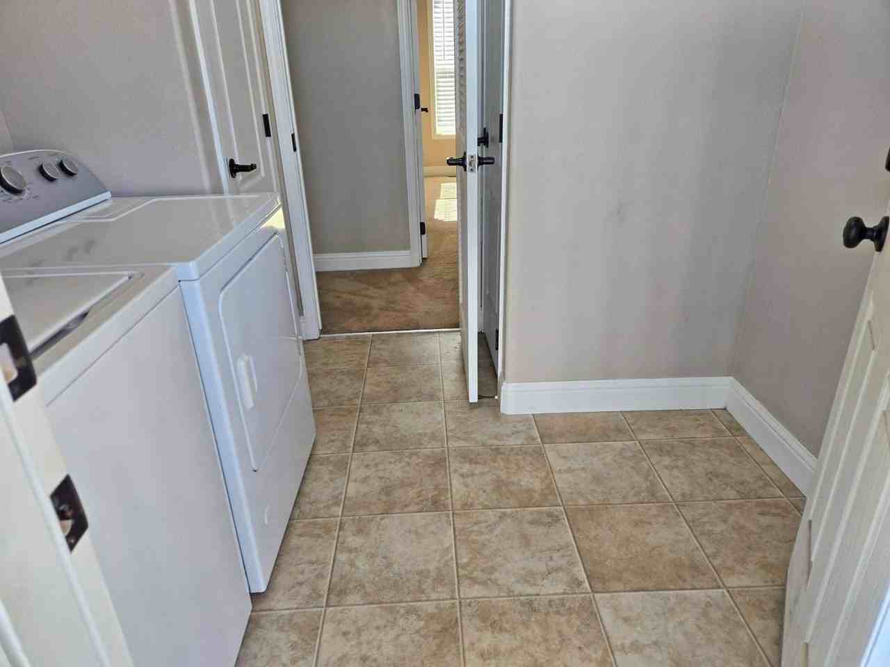 404 Brushwood Dr #145 - Photo 6 of 15