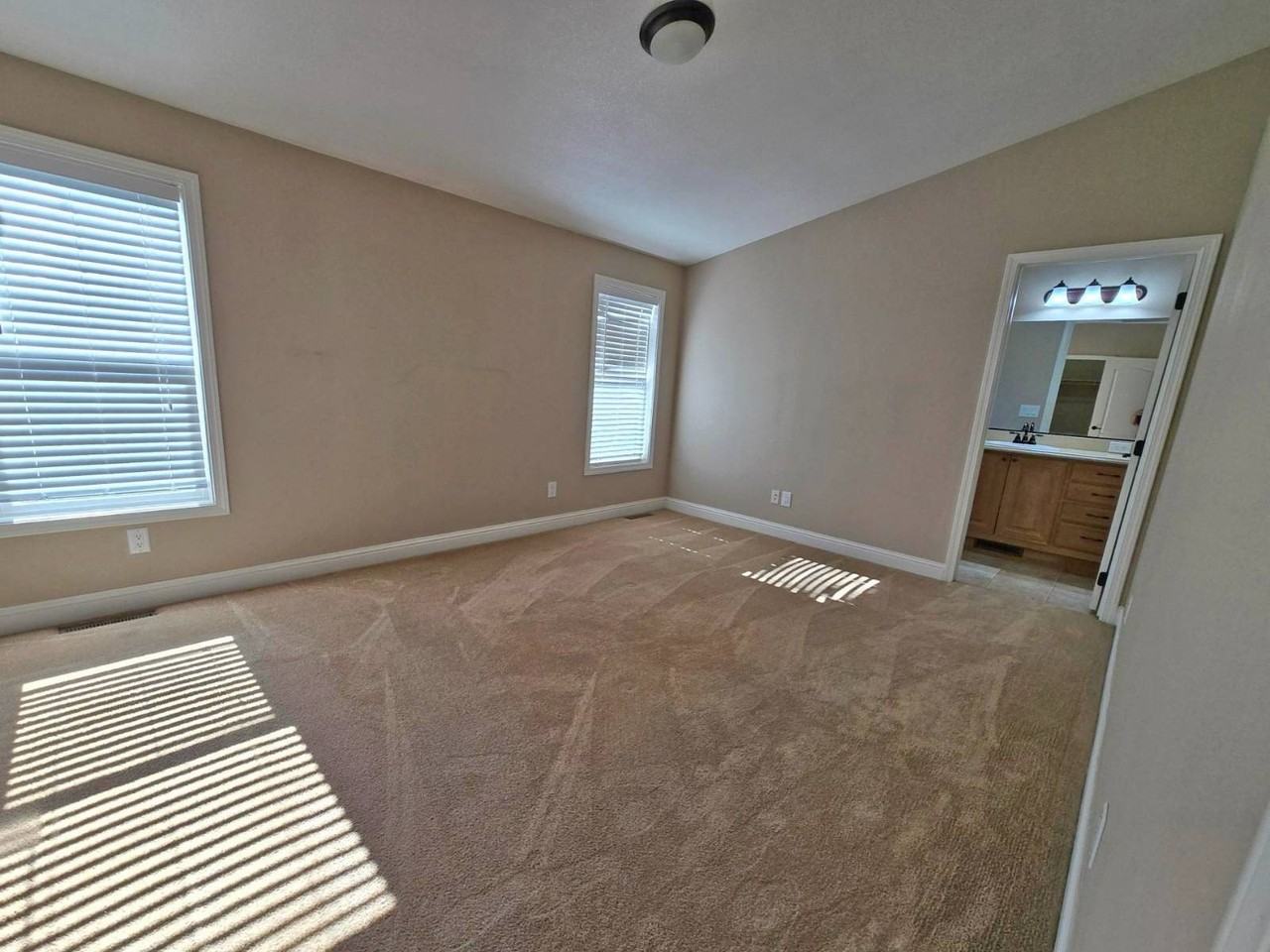 404 Brushwood Dr #145 - Photo 7 of 15
