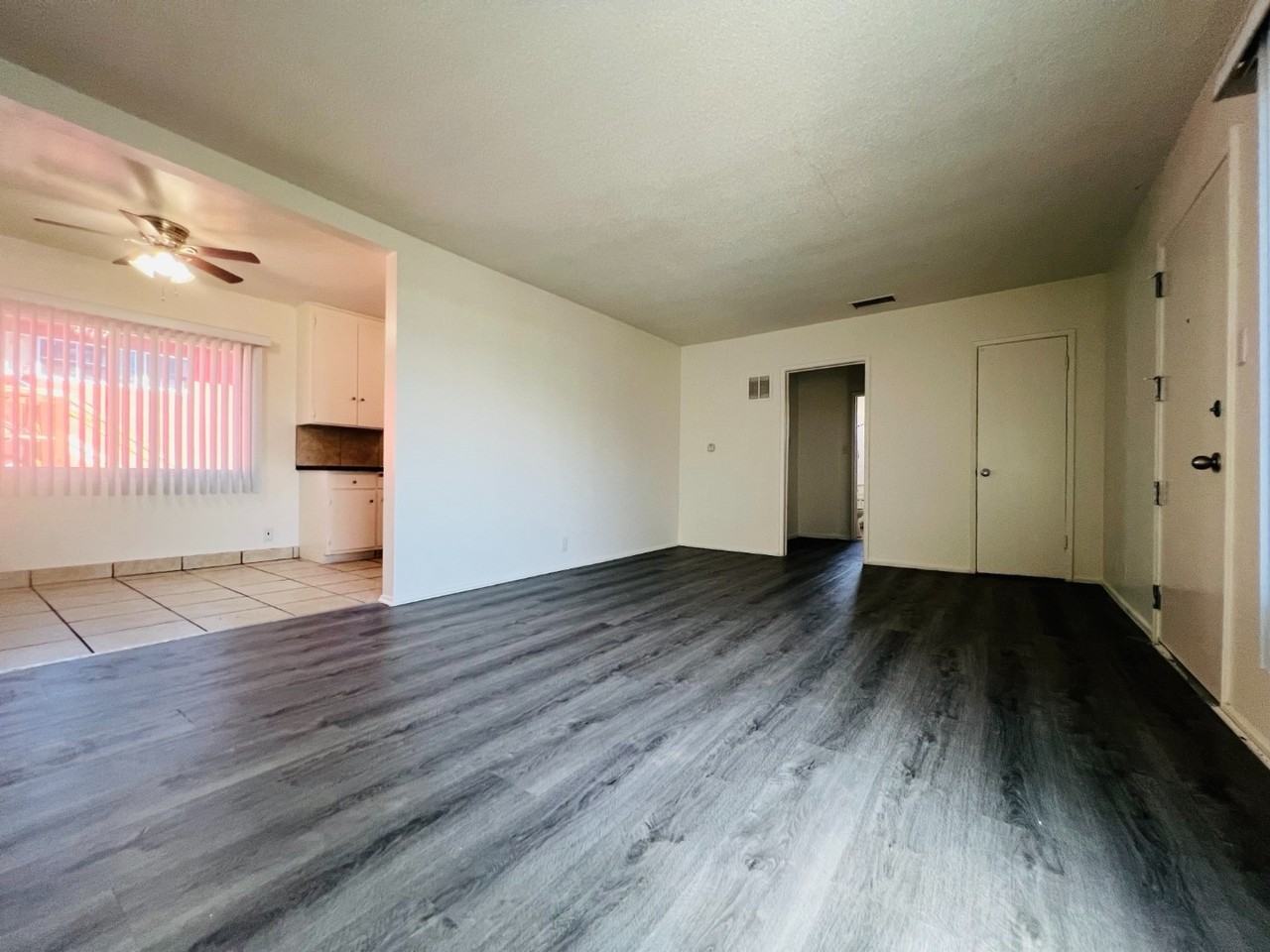 3409 W 104th St #3 - Photo 4 of 12