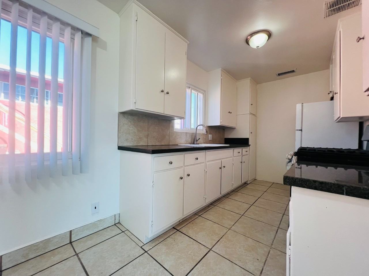 3409 W 104th St #3 - Photo 7 of 12