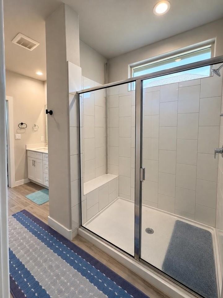 2110 Beaufort Dr - Photo 6 of 14