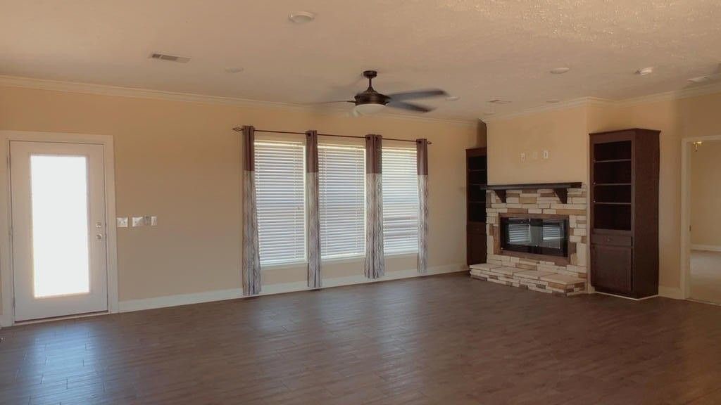 4204 S County Road 1128 - Photo 3 of 20