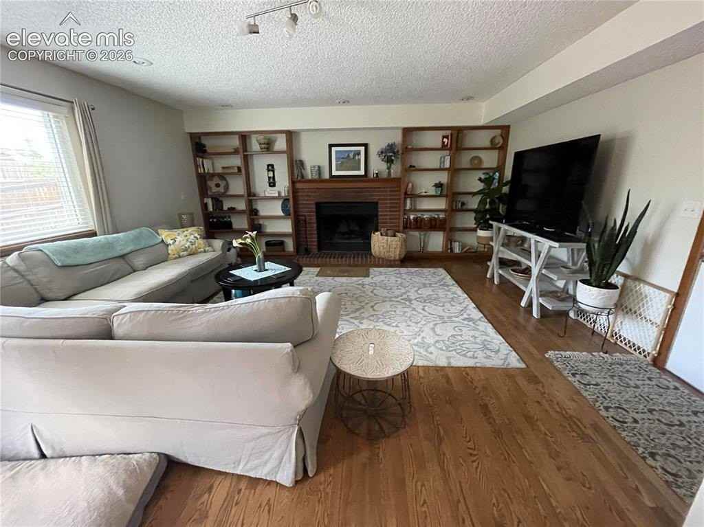 4216 Saunter Dr - Photo 7 of 19