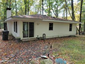112 Burning Tree Dr - Photo 1 of 1