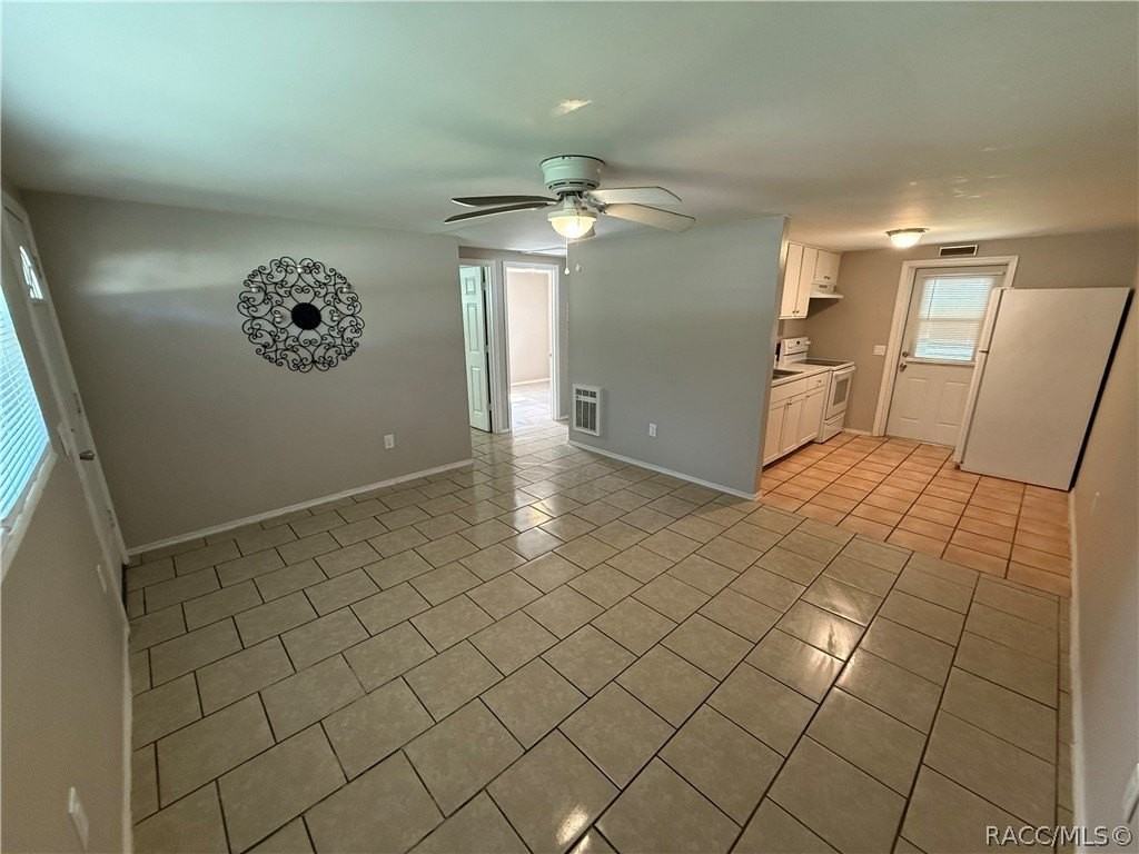 1113 Jones Ave #A - Photo 3 of 17