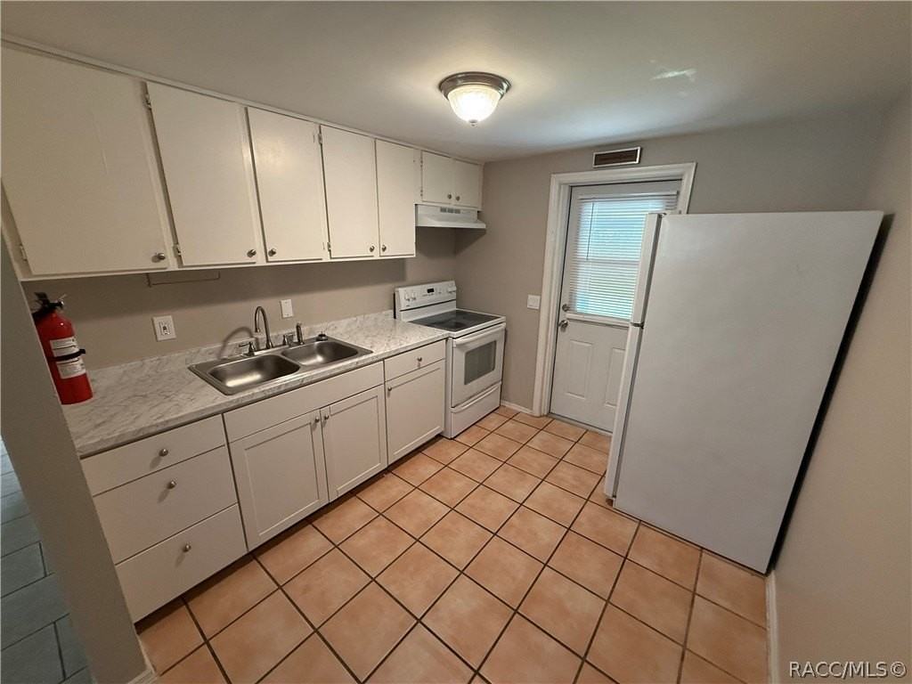 1113 Jones Ave #A - Photo 4 of 17