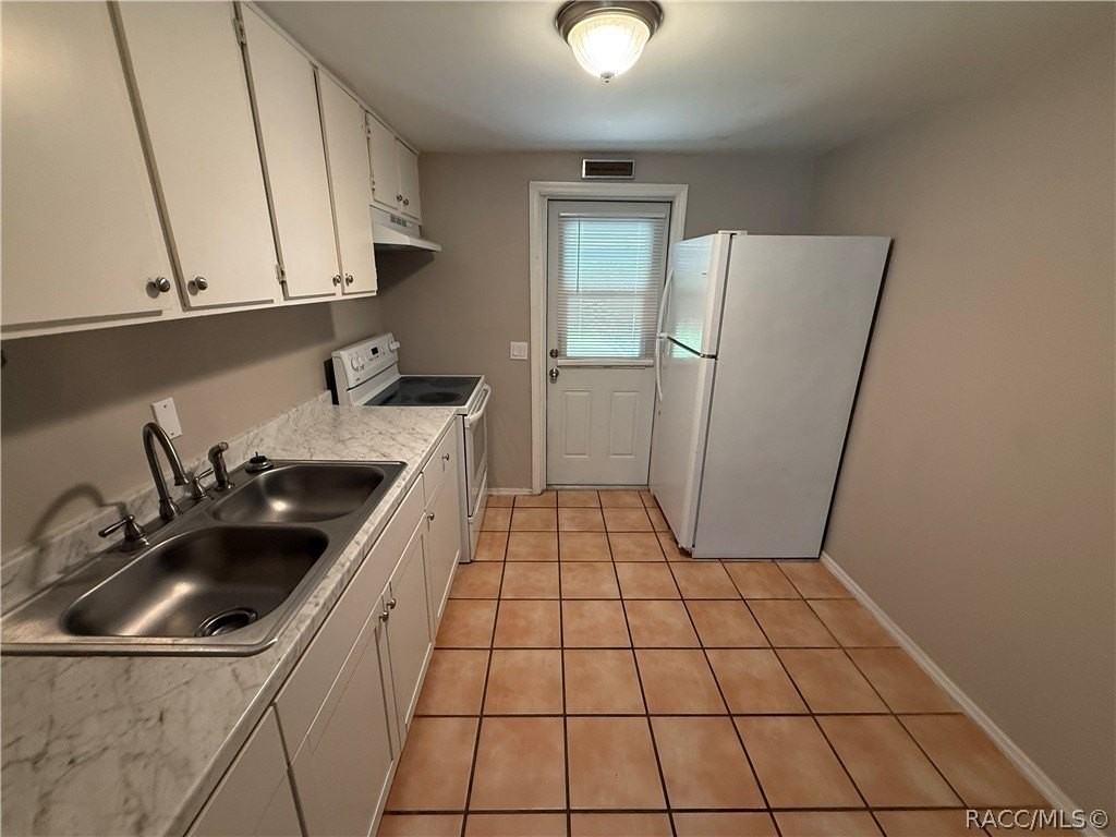 1113 Jones Ave #A - Photo 5 of 17