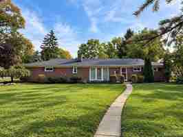 featured image of 46176 Custer Ave