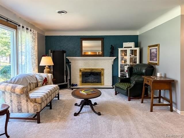46176 Custer Ave - Photo 4 of 24