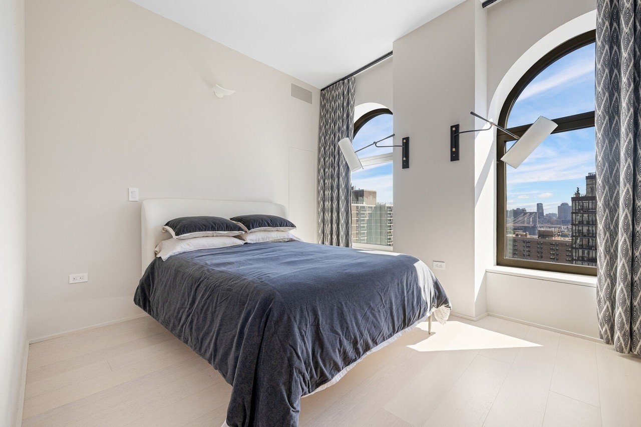 130 William St - Photo 6 of 9