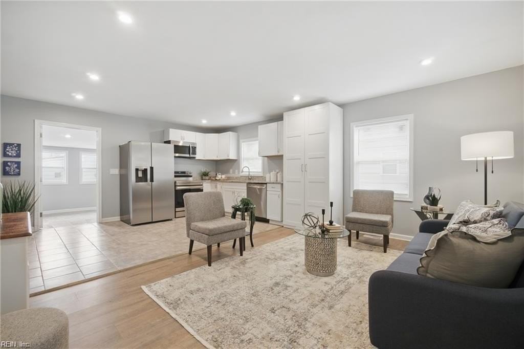 331 Beechwood Ave - Photo 2 of 32