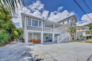 featured image of 21 Henderson St W