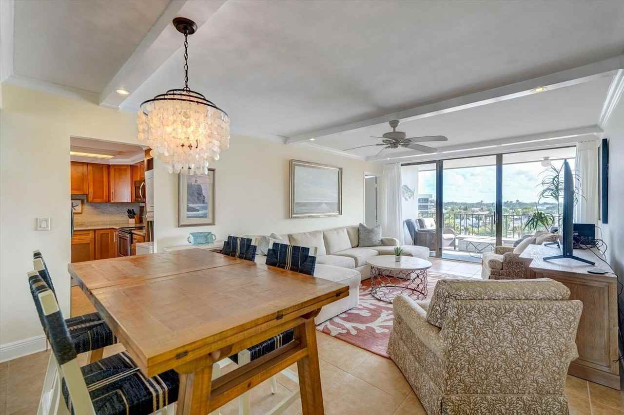 225 Beach Rd #503 - Photo 7 of 40