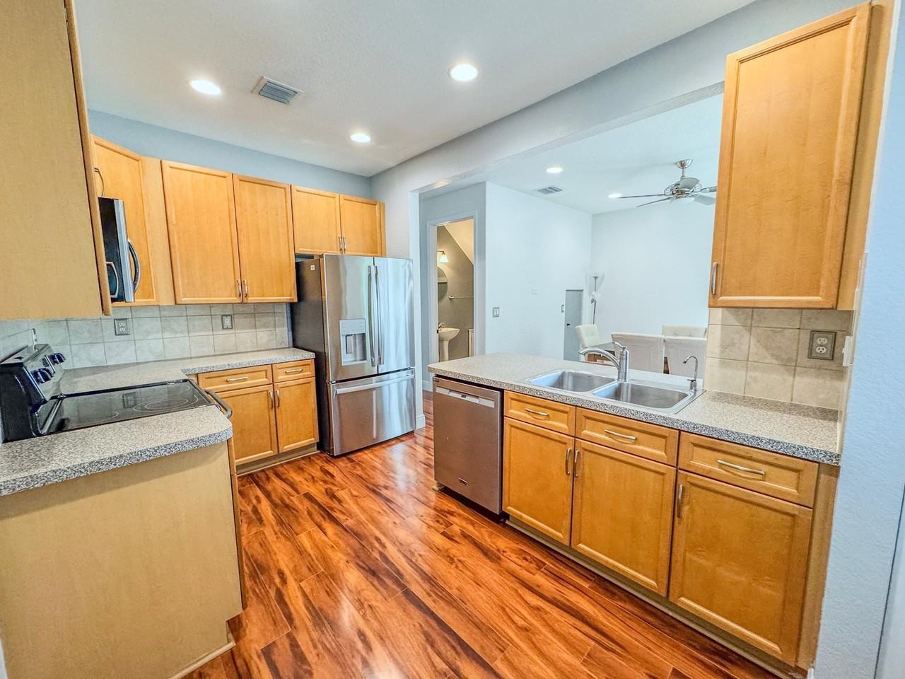 255 Lake Monterey Cir - Photo 7 of 28