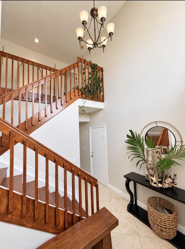 9707 Tavernier Dr - Photo 4 of 50