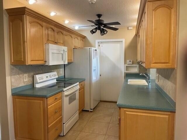 6347 Timberlakes Way - Photo 4 of 28