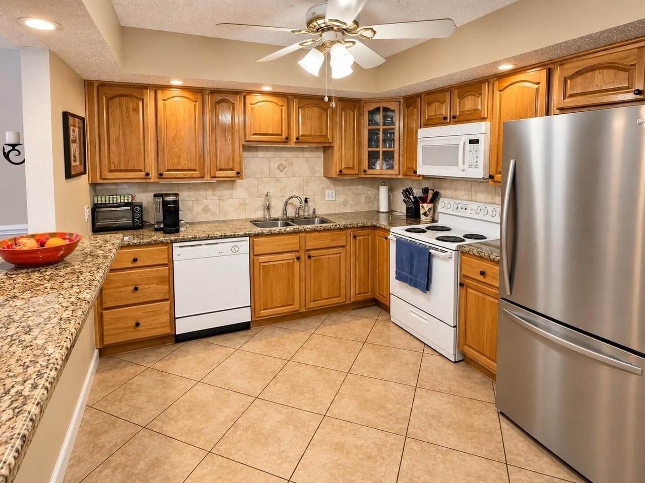 22765 Sw 66th Ave #104 - Photo 2 of 11