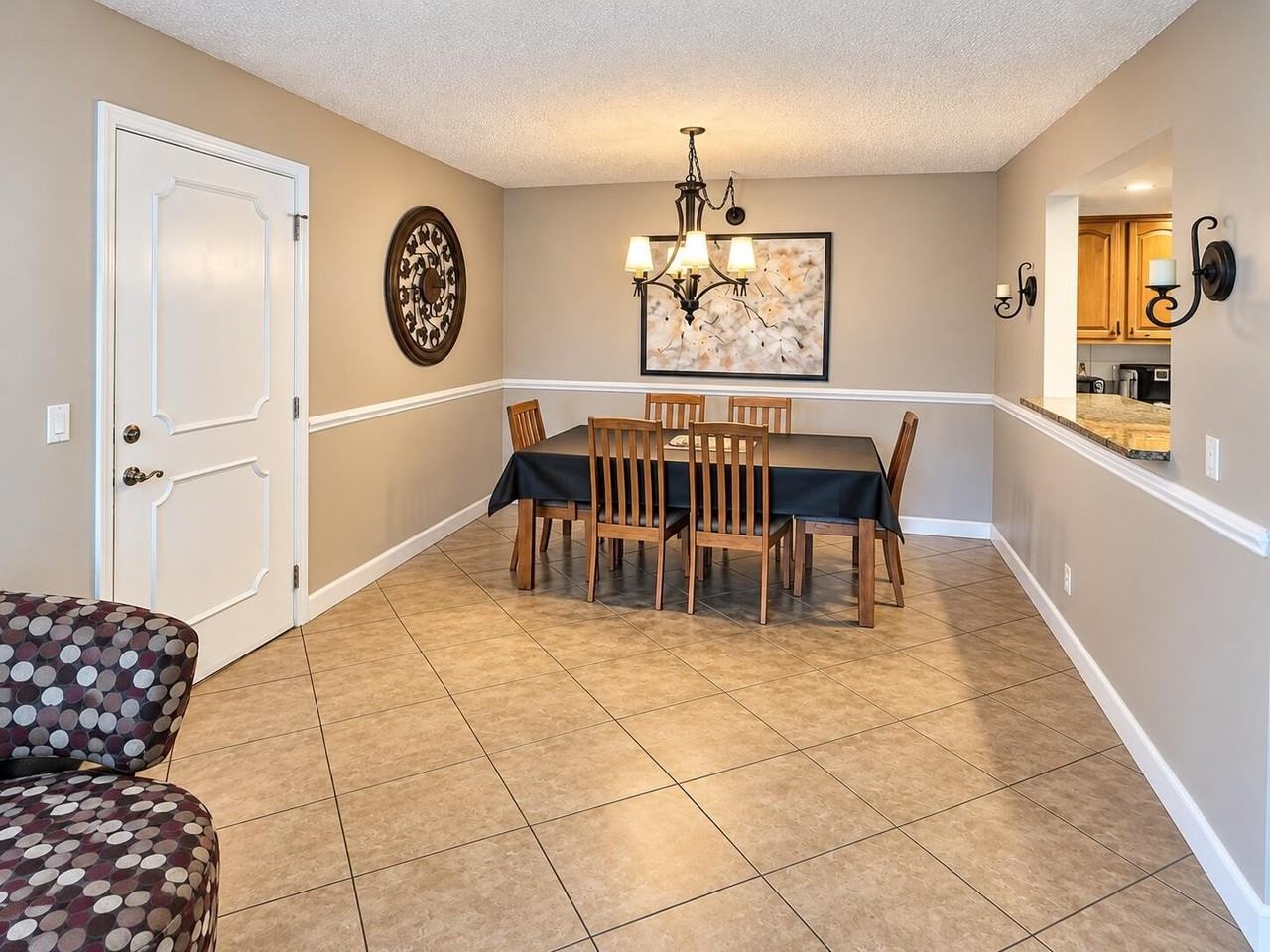 22765 Sw 66th Ave #104 - Photo 3 of 11