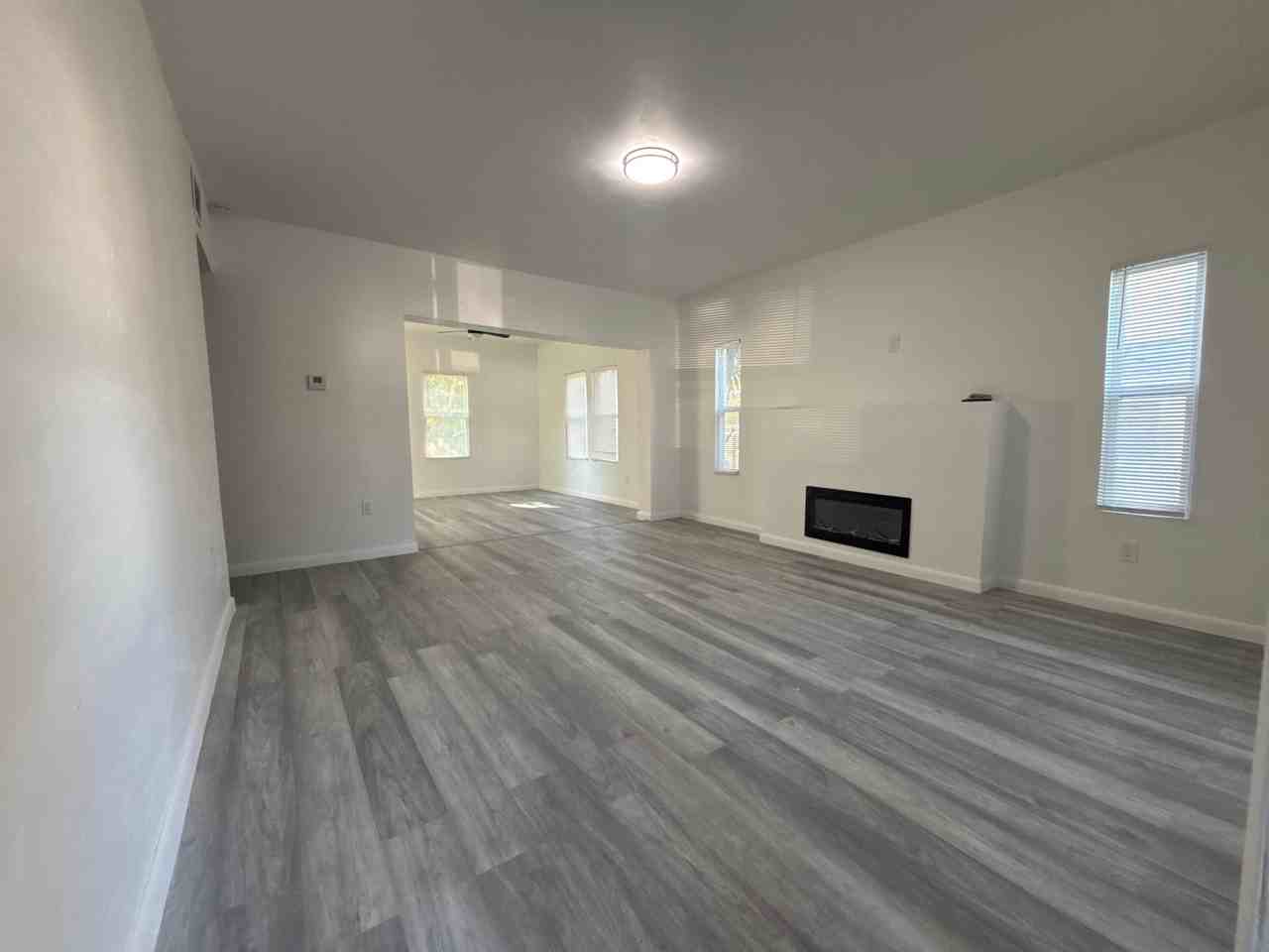 319 N 11th St - Photo 6 of 30