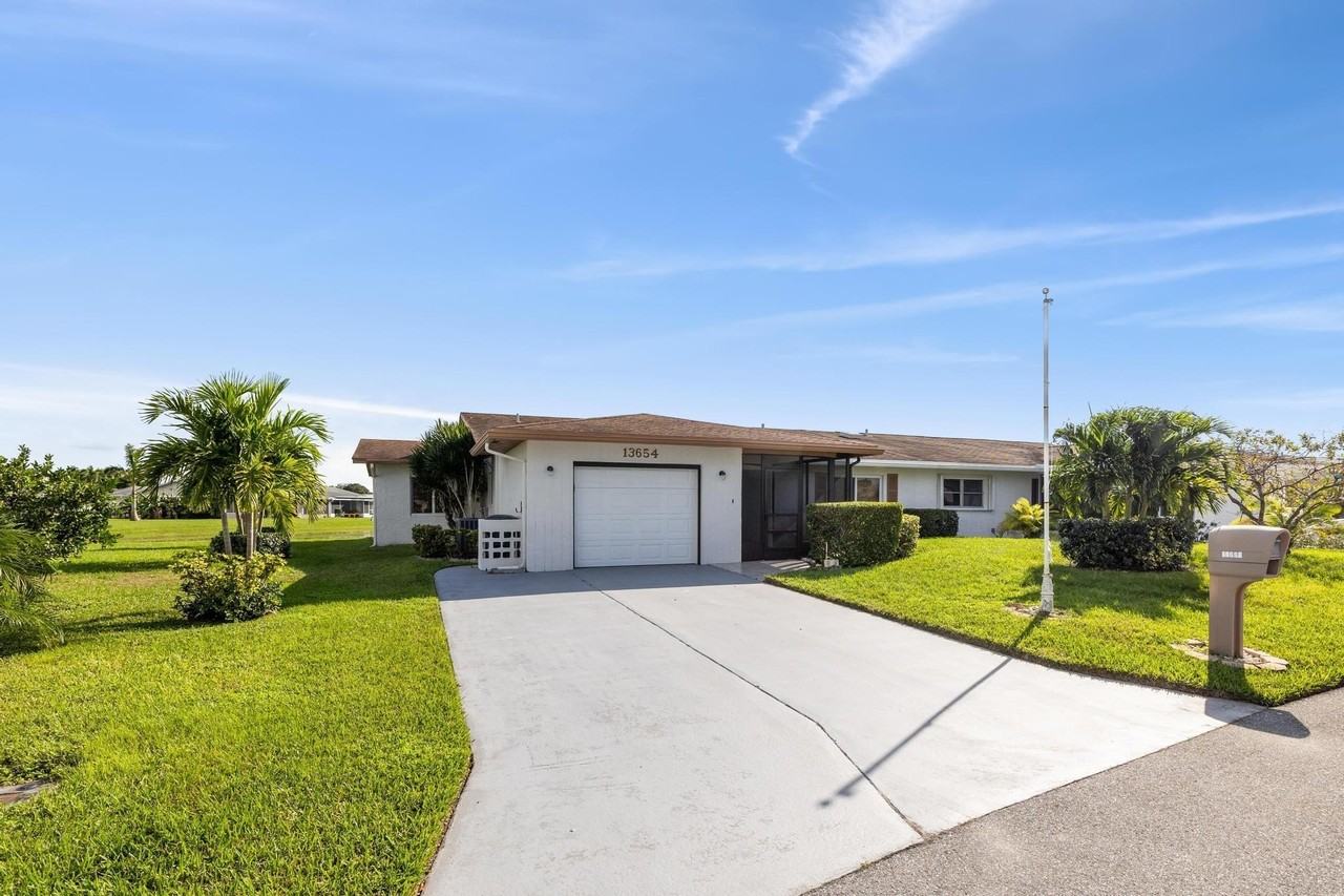 13654 Whippet Way W - Photo 2 of 26
