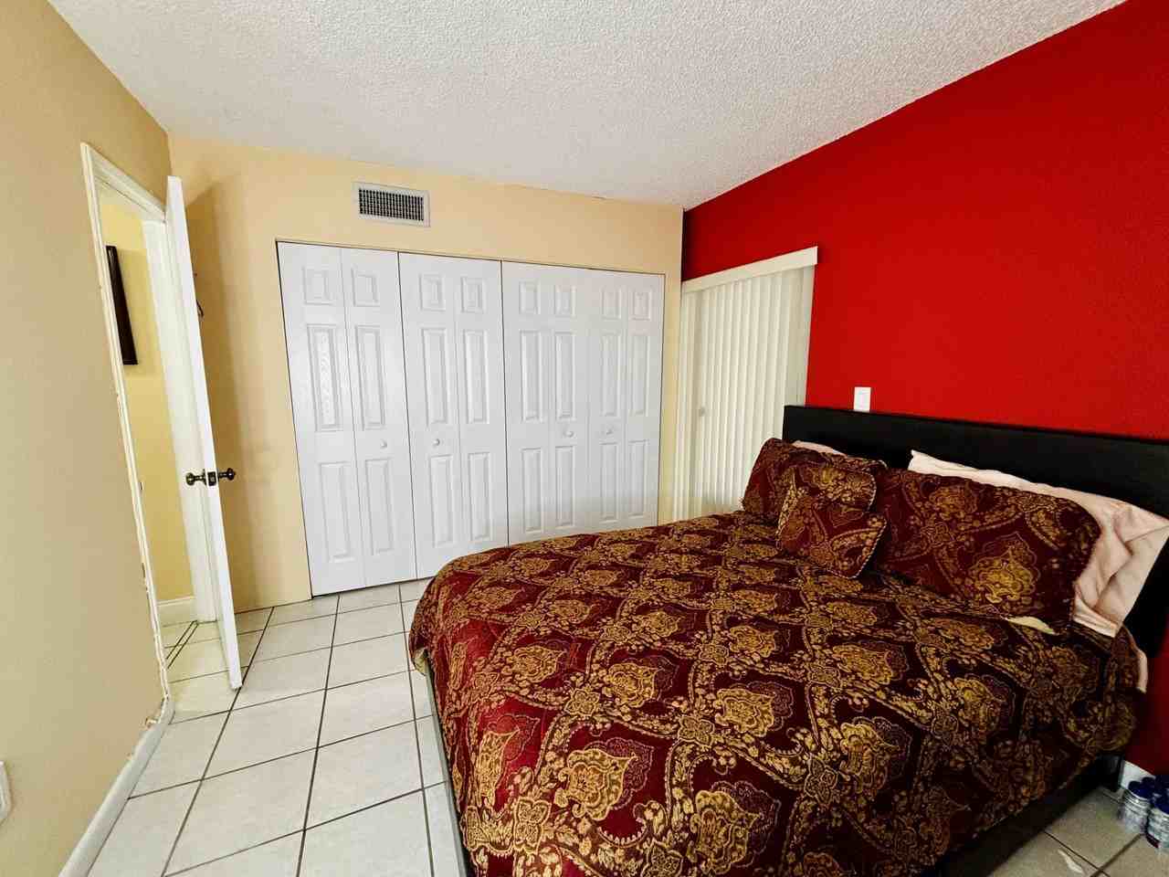 540 W Park Dr #101-1 - Photo 3 of 30