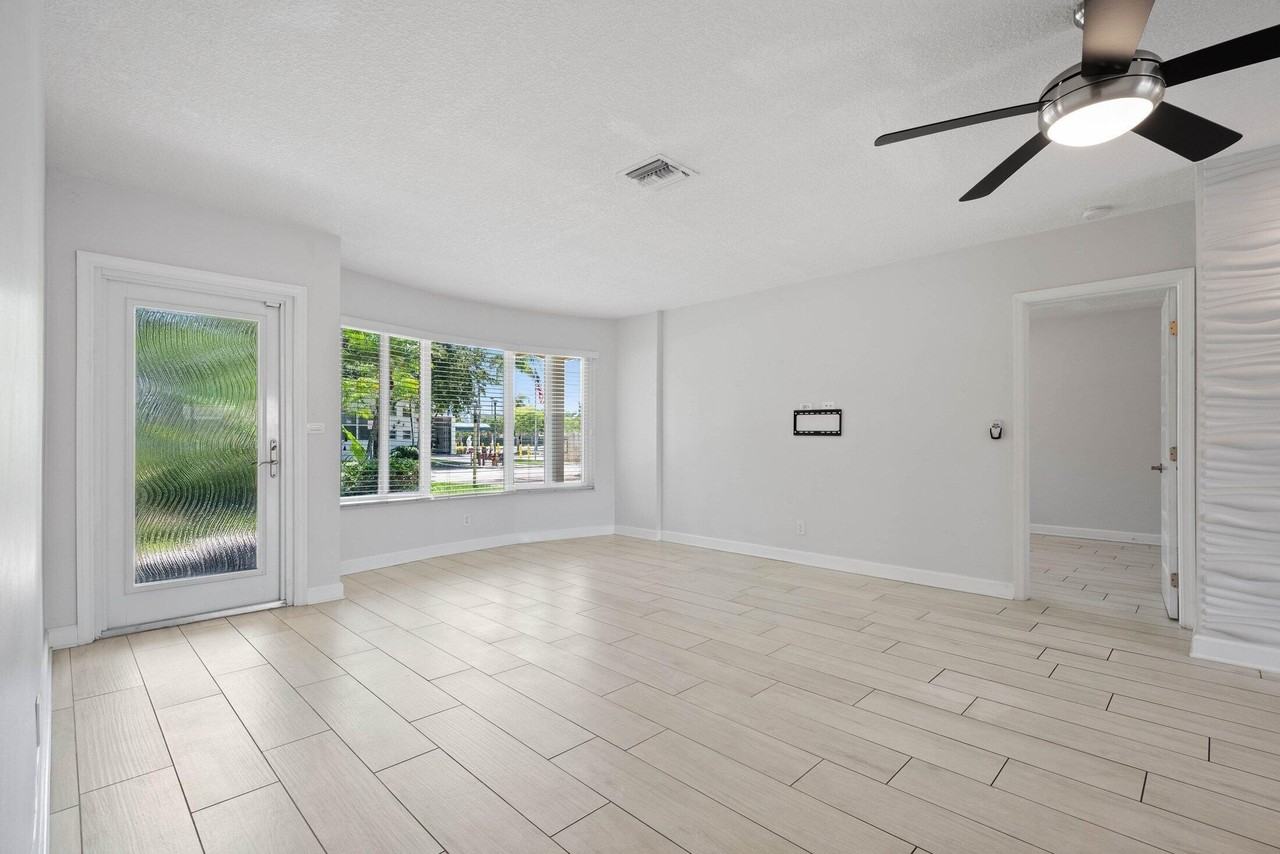 2265 Se 12th St - Photo 7 of 27