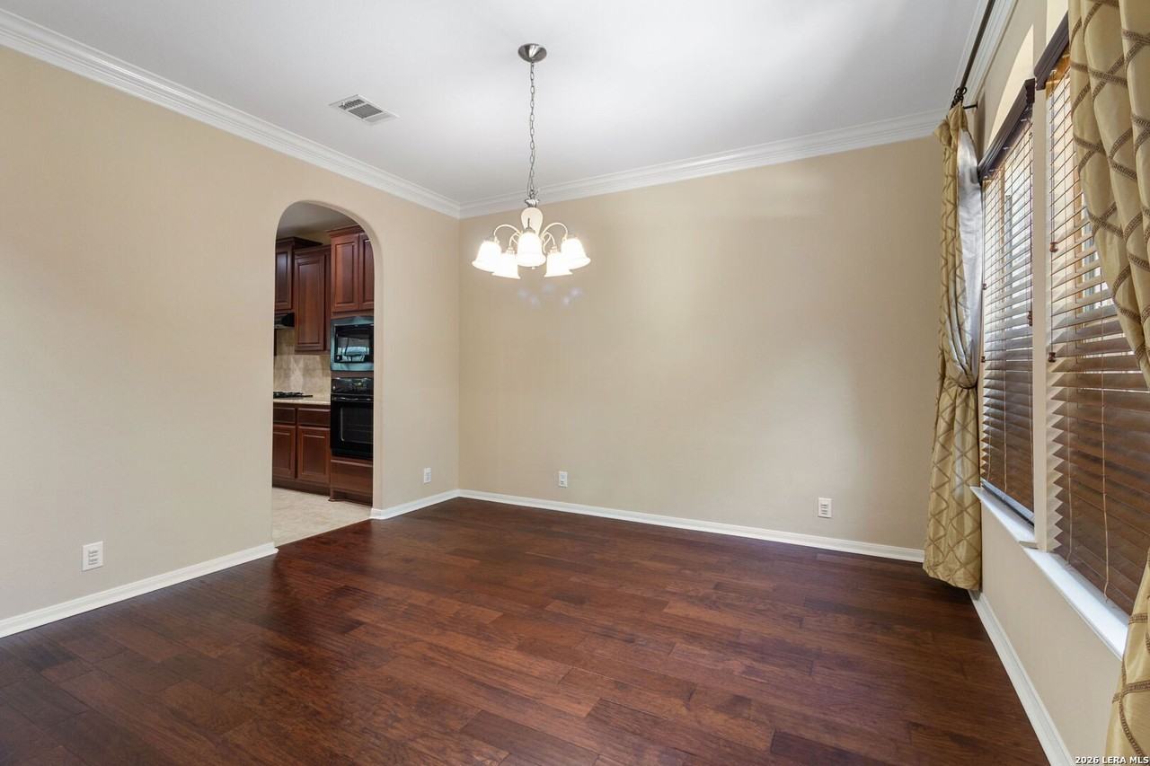 1103 Coronado Cv - Photo 2 of 18