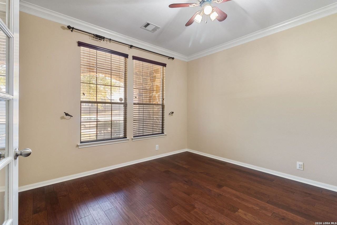 1103 Coronado Cv - Photo 3 of 18