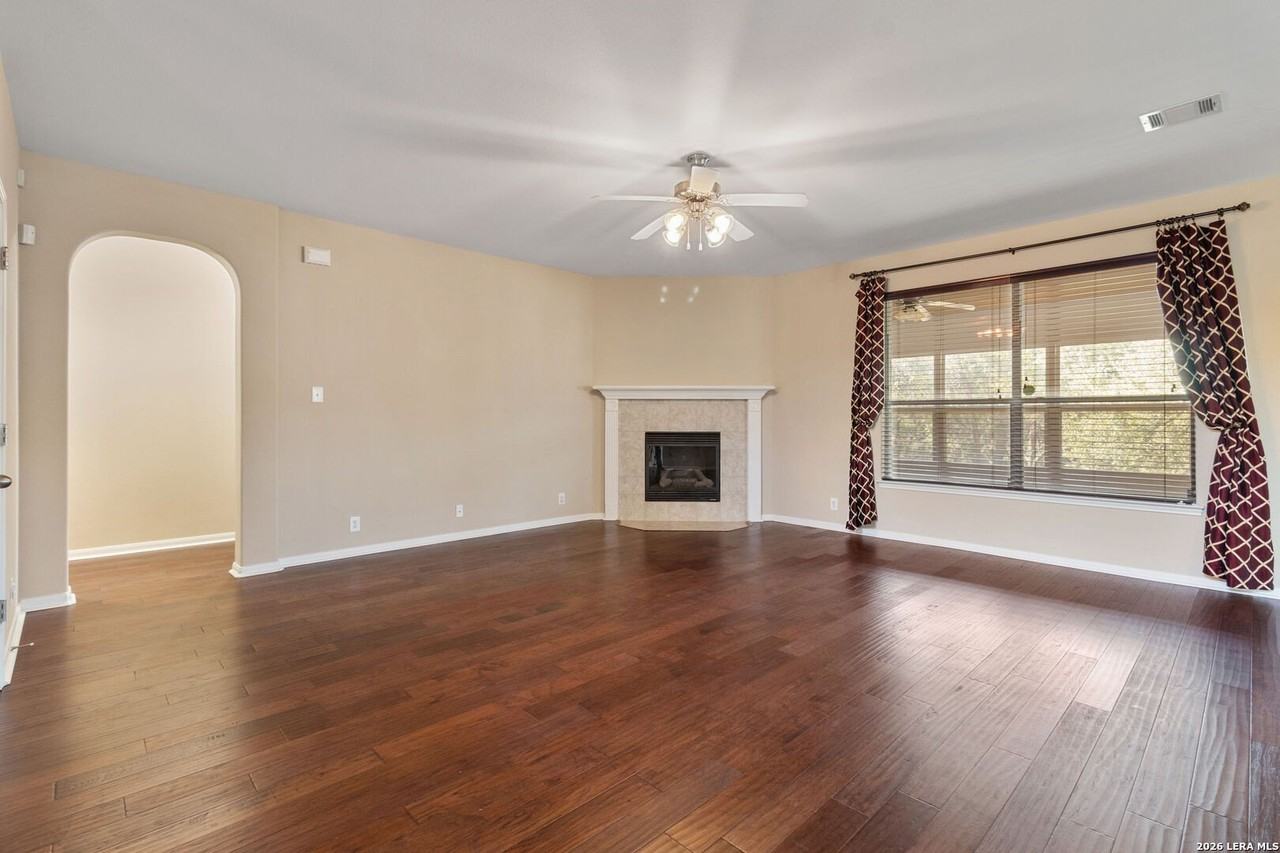 1103 Coronado Cv - Photo 4 of 18