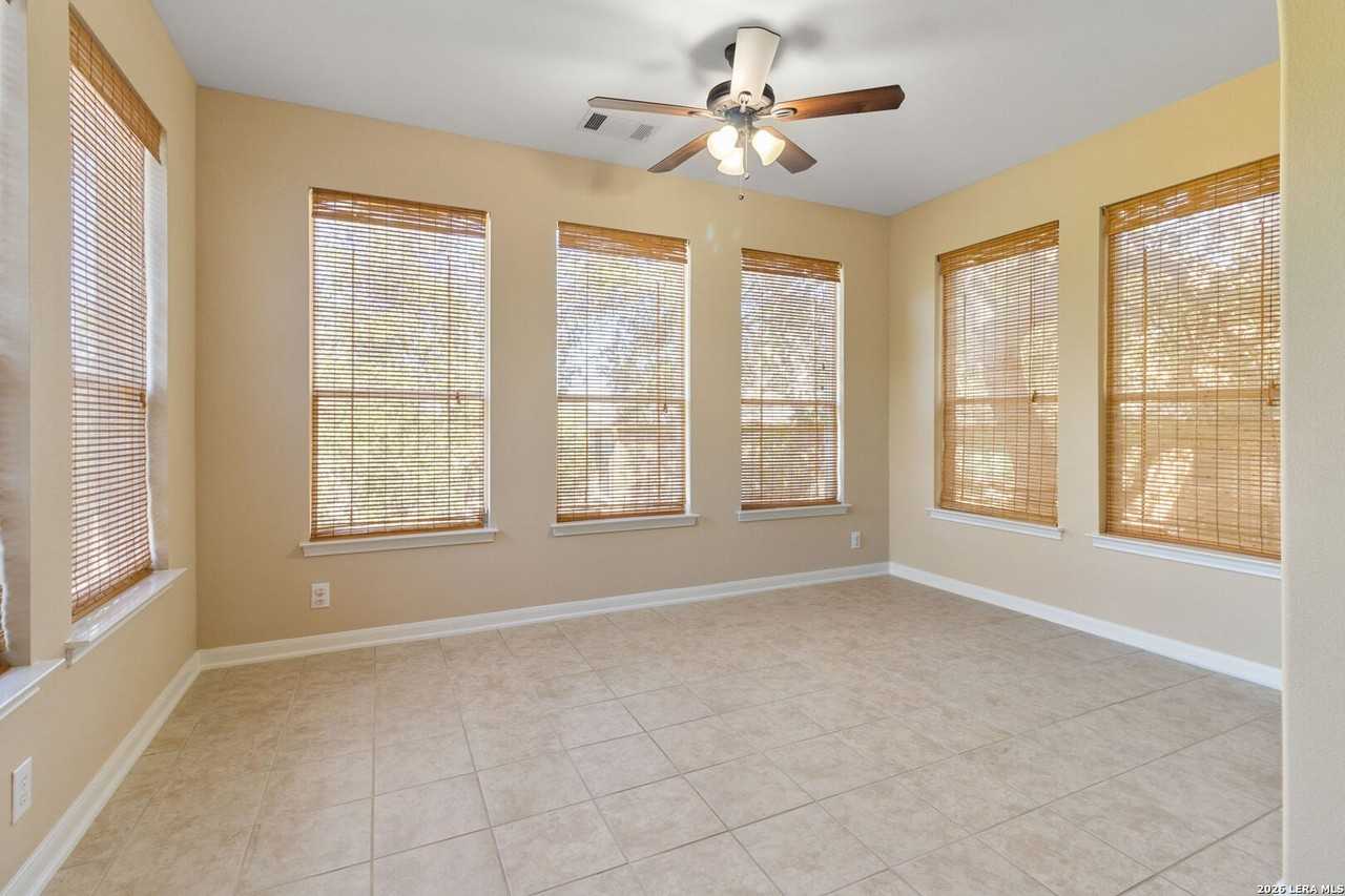 1103 Coronado Cv - Photo 5 of 18