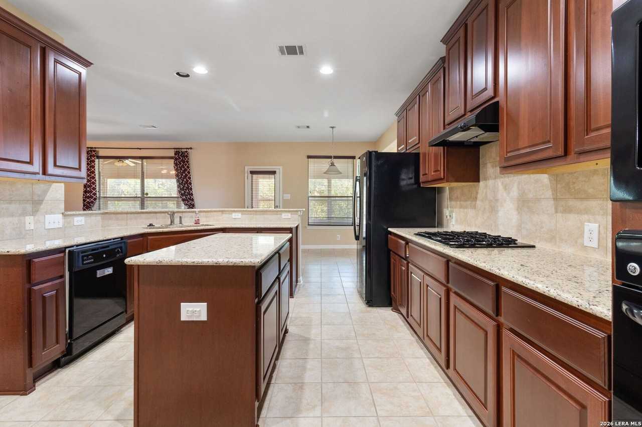 1103 Coronado Cv - Photo 6 of 18