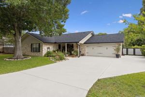 featured image of 106 Lehmann St
