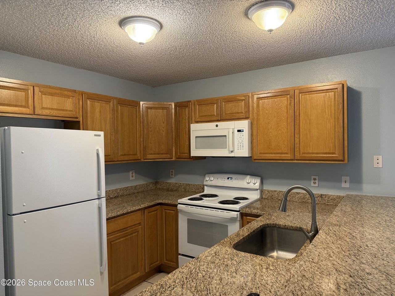 1461 Sheafe Ave Ne #106 - Photo 4 of 13